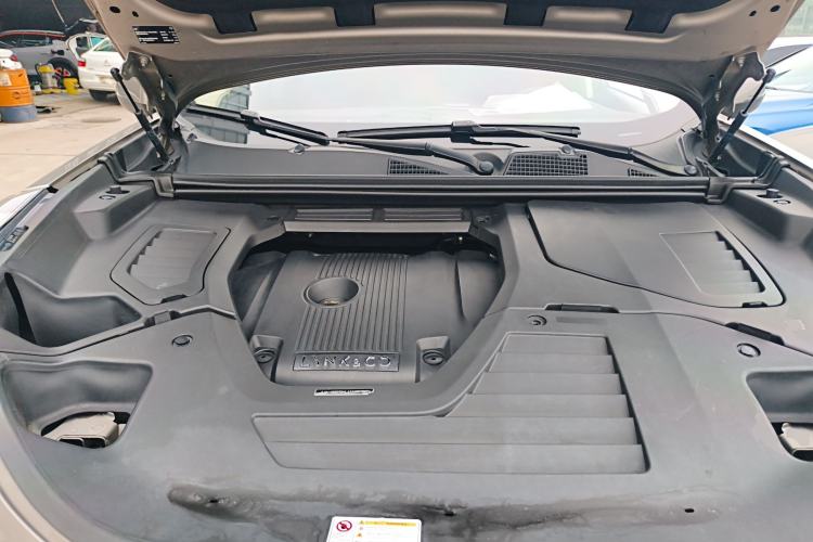 Used Lynk & Co 01 2019 2.0T Two-Wheel-Drive Pro Version China VI Standard Engine Bay
