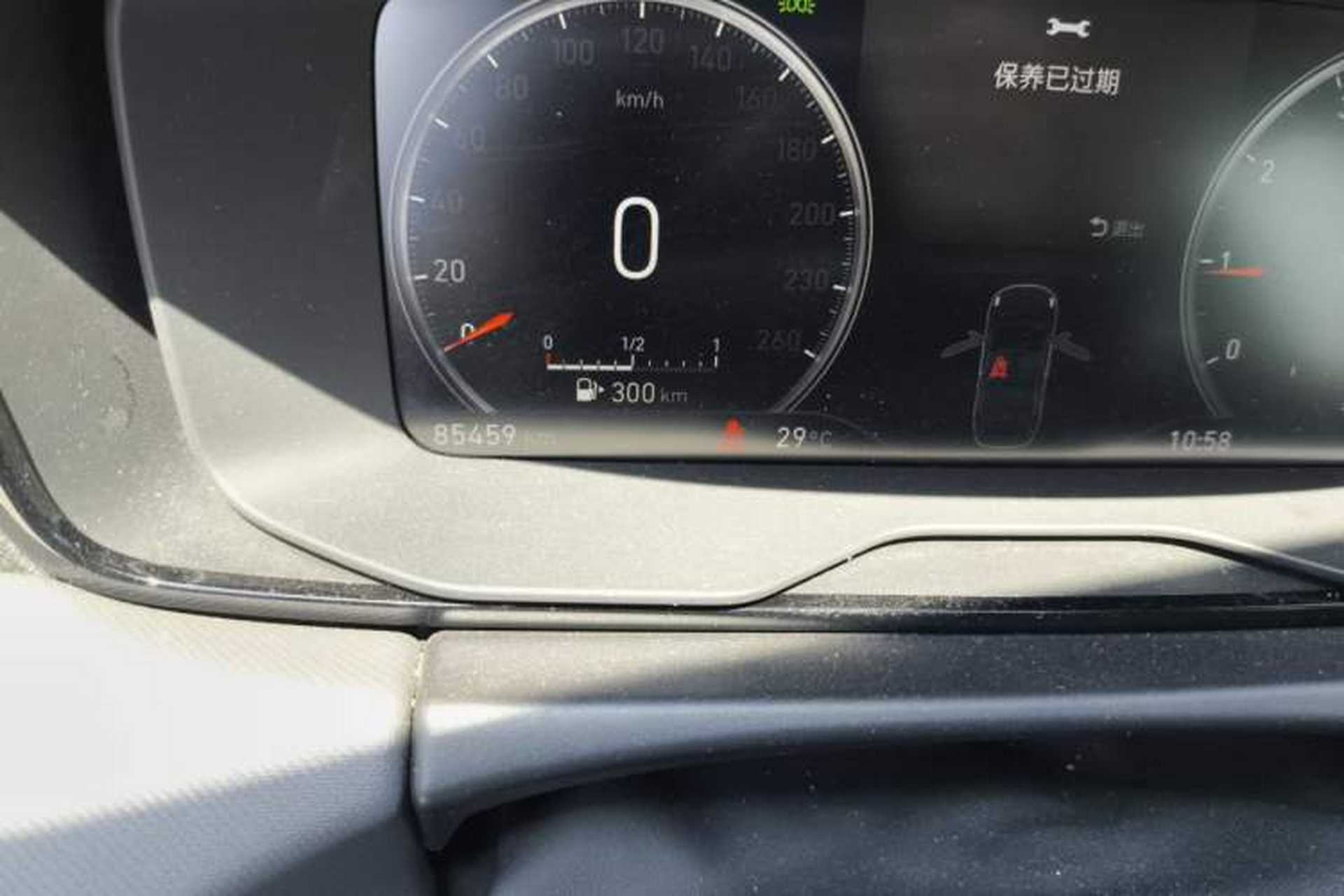Used Lynk & Co 01 2019 2.0T Two-Wheel-Drive Version China V Standard Odometer Close Up