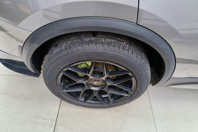 Used Lynk & Co 01 2019 2.0T Two-Wheel-Drive Pro Version China VI Standard Exterior 8