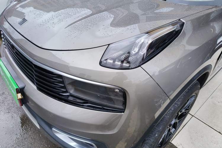 Used Lynk & Co 01 2019 2.0T Two-Wheel-Drive Pro Version China VI Standard Left Front Headlight