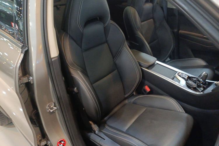 Used Lynk & Co 01 2019 2.0T Two-Wheel-Drive Pro Version China VI Standard Right Front Seat