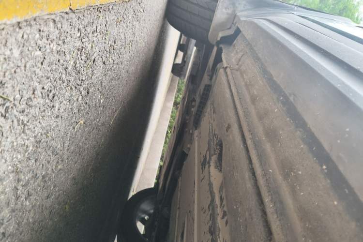 Used Lynk & Co 01 2019 2.0T Two-Wheel Drive Zhaopu Version China V Standard Chassis Front Left
