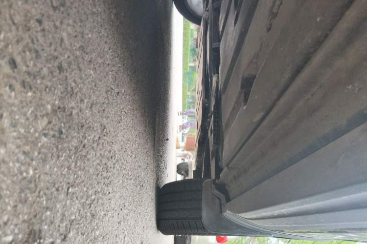 Used Lynk & Co 01 2019 2.0T Two-Wheel Drive Zhaopu Version China V Standard Chassis Front Right