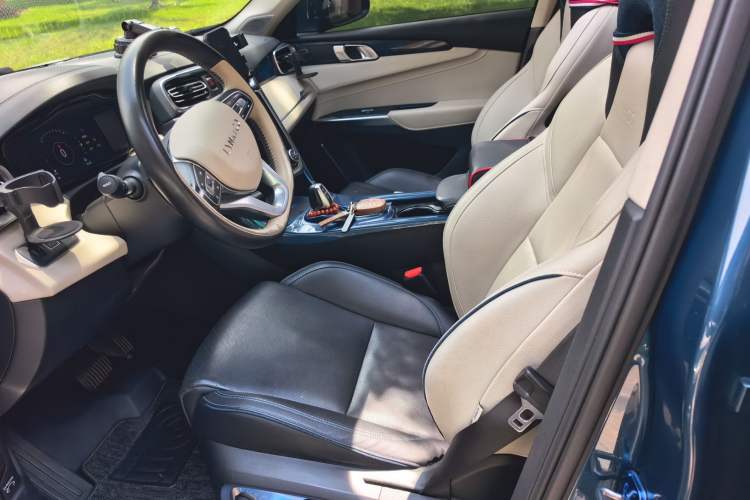 Used Lynk & Co 01 2019 2.0T Two-Wheel Drive Zhaopu Version China VI Standard Left Front Seat