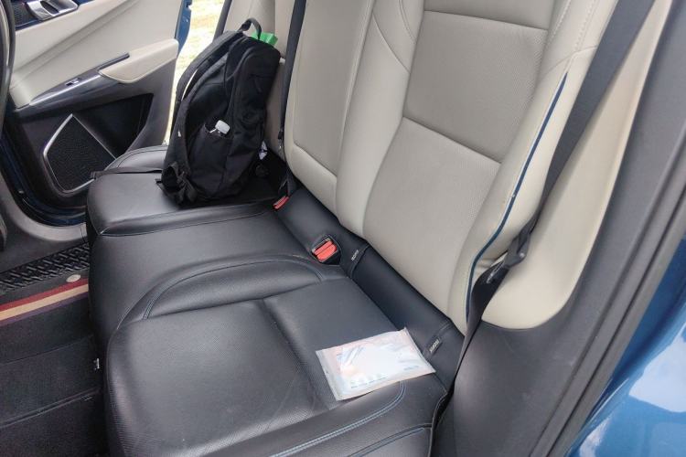 Used Lynk & Co 01 2019 2.0T Two-Wheel Drive Zhaopu Version China VI Standard Left Rear Seat