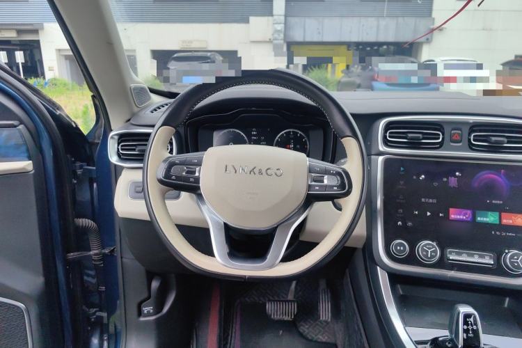 Used Lynk & Co 01 2019 2.0T Two-Wheel Drive Zhaopu Version China VI Standard Steering Wheel