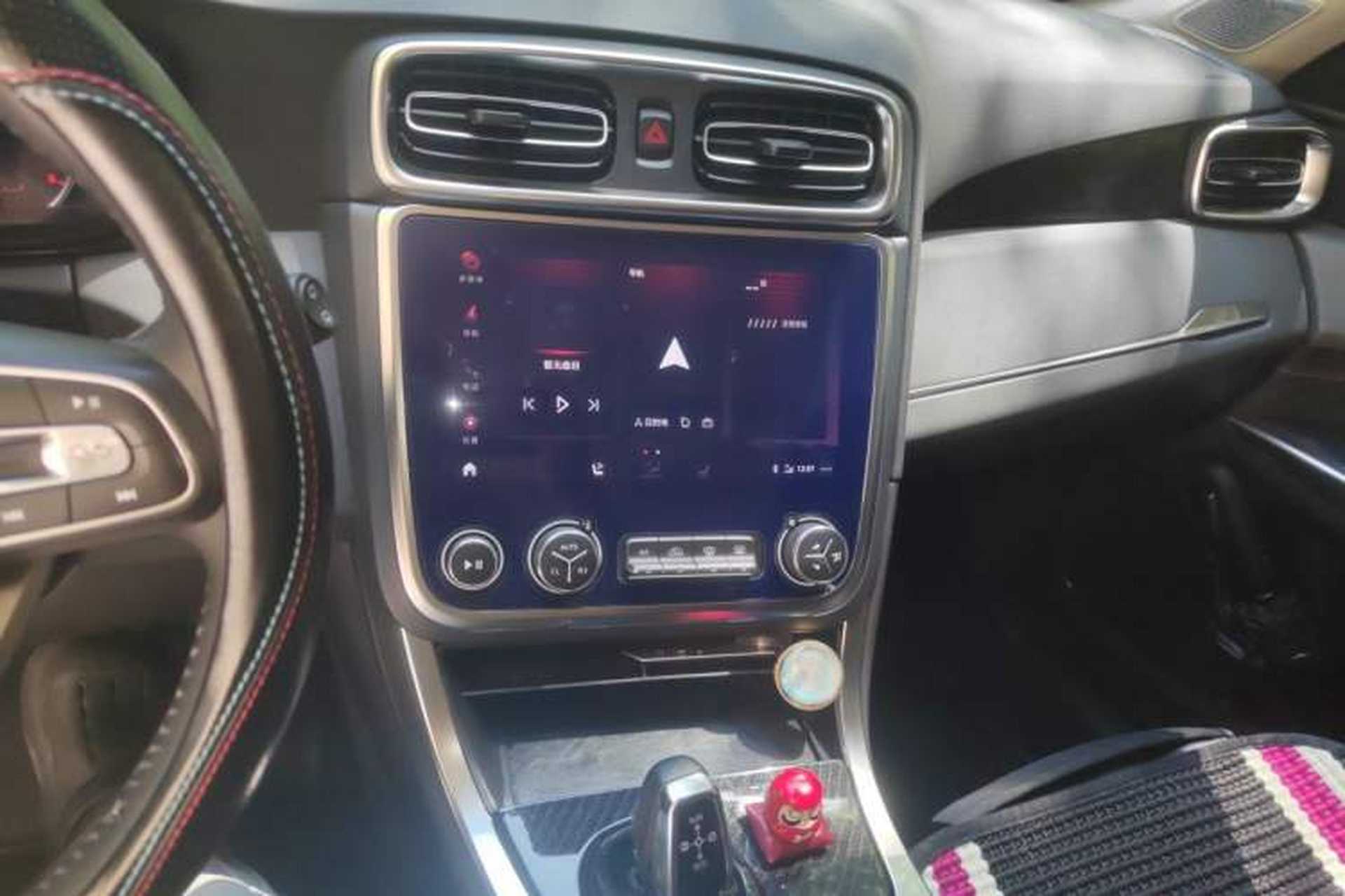 Used Lynk & Co 01 2019 2.0T Two-Wheel Drive Zhaopu Version China VI Standard Audio And AC Panel
