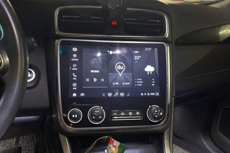Used Lynk & Co 01 2019 2.0T Two-Wheel Drive Zhaopu Version China VI Standard Audio And AC Panel