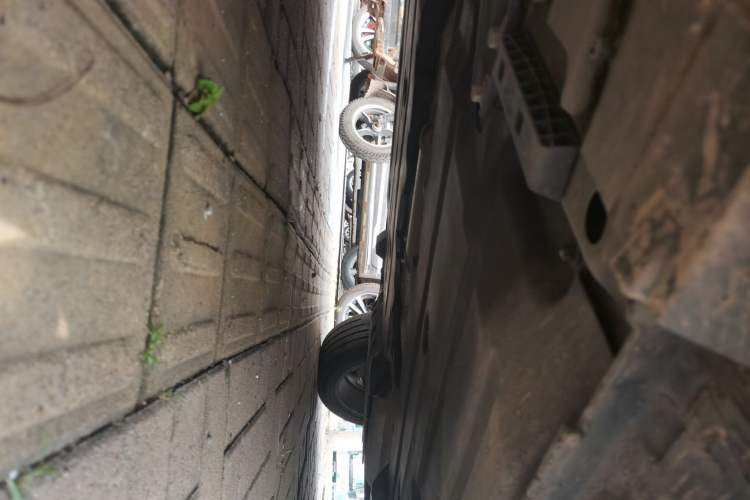 Used Lynk & Co 01 2019 2.0T Two-Wheel-Drive Pro Version China VI Standard Chassis Front Left