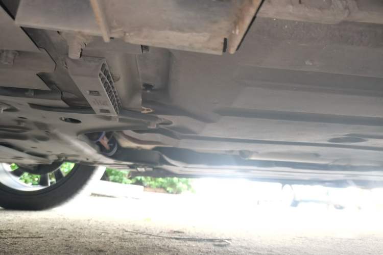 Used Lynk & Co 01 2019 2.0T Two-Wheel Drive Zhaopu Version China VI Standard Chassis Front Left