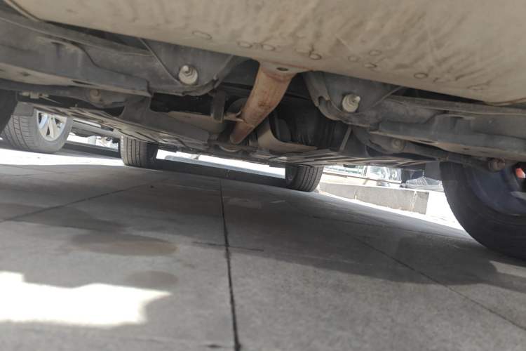 Used Lynk & Co 01 2019 2.0T Two-Wheel Drive Zhaopu Version China VI Standard Chassis Rear