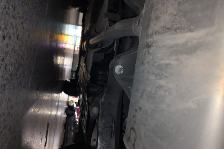 Used Lynk & Co 01 2019 2.0T Two-Wheel Drive Zhaopu Version China VI Standard Chassis Rear