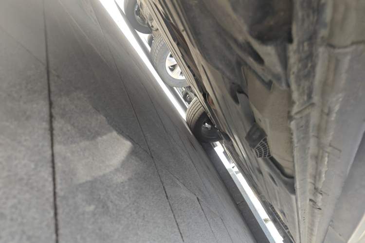 Used Lynk & Co 01 2019 2.0T Two-Wheel Drive Zhaopu Version China VI Standard Chassis Rear Right