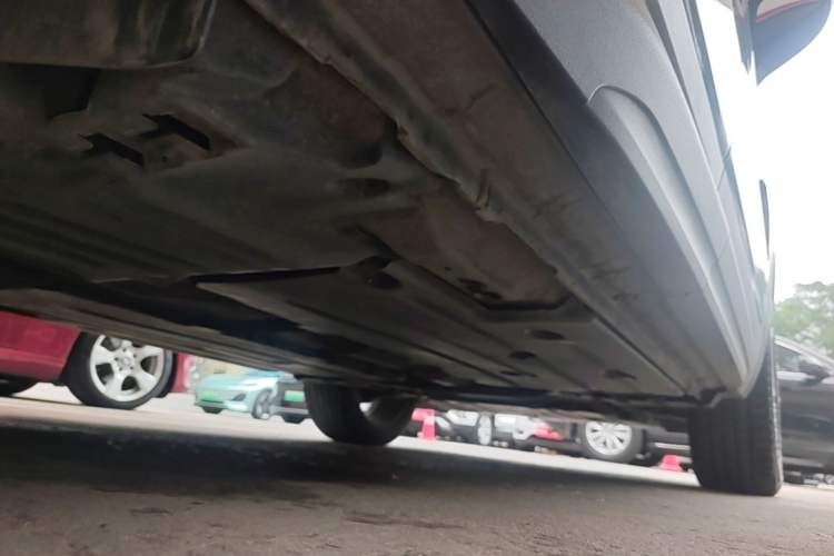 Used Lynk & Co 01 2019 2.0T Two-Wheel Drive Zhaopu Version China VI Standard Chassis Rear Right