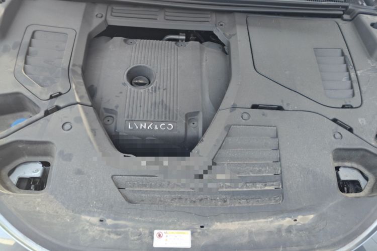 Used Lynk & Co 01 2019 2.0T Two-Wheel Drive Zhaopu Version China VI Standard Engine Bay