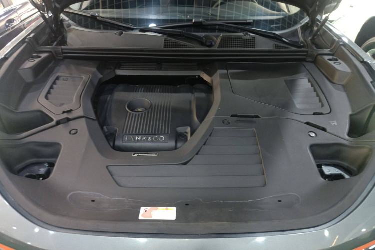 Used Lynk & Co 01 2019 2.0T Two-Wheel Drive Zhaopu Version China VI Standard Engine Bay