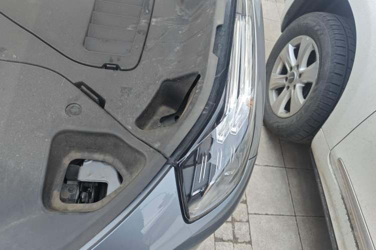 Used Lynk & Co 01 2019 2.0T Two-Wheel Drive Zhaopu Version China VI Standard Engine Bay Left