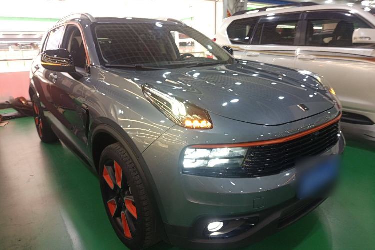 Used Lynk & Co 01 2019 2.0T Two-Wheel Drive Zhaopu Version China VI Standard Exterior 2