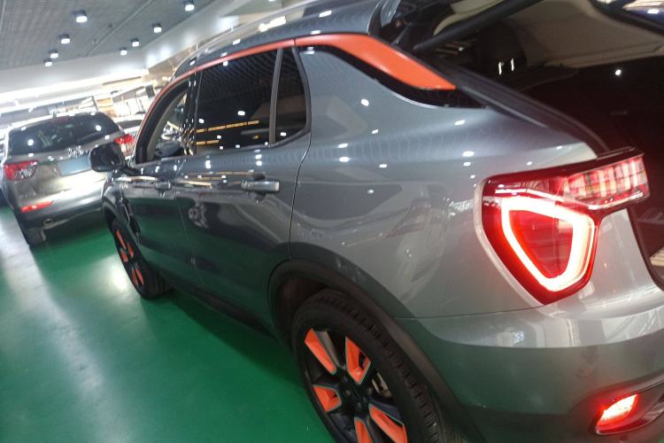 Used Lynk & Co 01 2019 2.0T Two-Wheel Drive Zhaopu Version China VI Standard Exterior 3