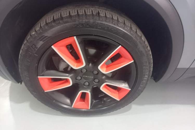 Used Lynk & Co 01 2019 2.0T Two-Wheel Drive Zhaopu Version China VI Standard Exterior 4