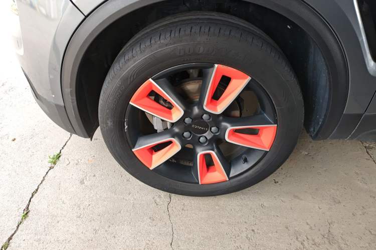 Used Lynk & Co 01 2019 2.0T Two-Wheel Drive Zhaopu Version China VI Standard Exterior 4