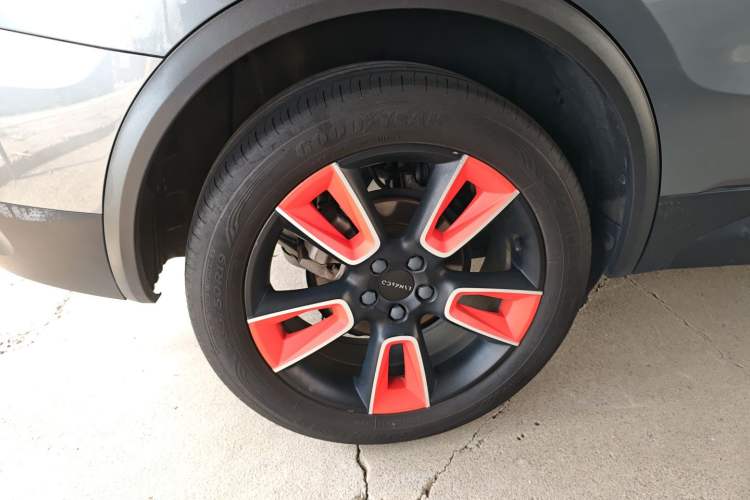 Used Lynk & Co 01 2019 2.0T Two-Wheel Drive Zhaopu Version China VI Standard Exterior 5