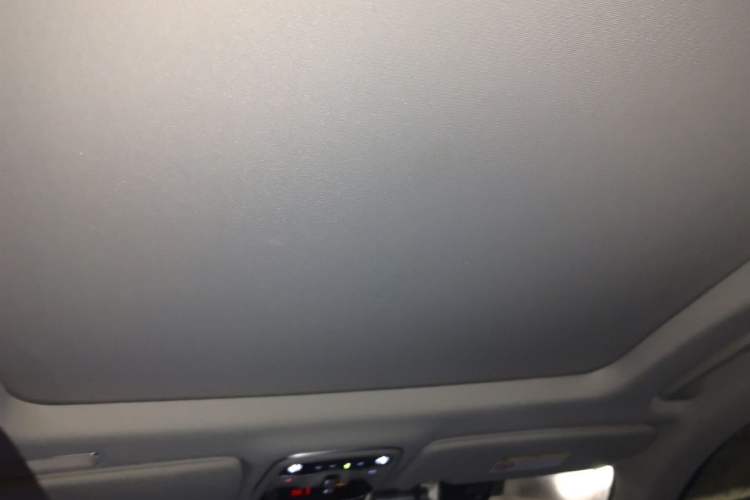 Used Lynk & Co 01 2019 2.0T Two-Wheel Drive Zhaopu Version China VI Standard Headliner