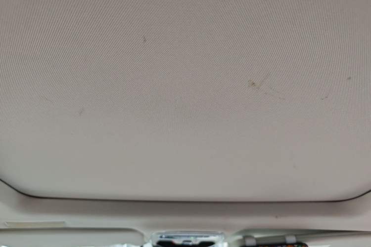Used Lynk & Co 01 2019 2.0T Two-Wheel-Drive Pro Version China VI Standard Headliner