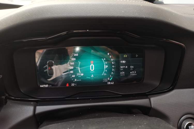 Used Lynk & Co 01 2019 2.0T Two-Wheel-Drive Pro Version China VI Standard Instrument Cluster