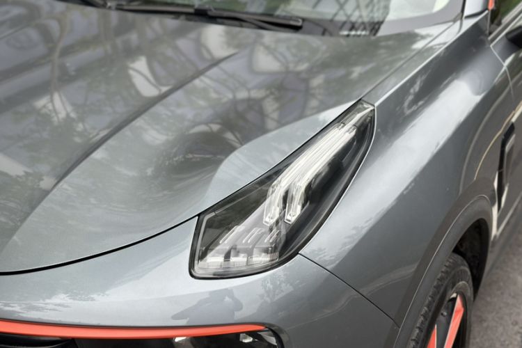 Used Lynk & Co 01 2019 2.0T Two-Wheel Drive Zhaopu Version China VI Standard Left Front Headlight
