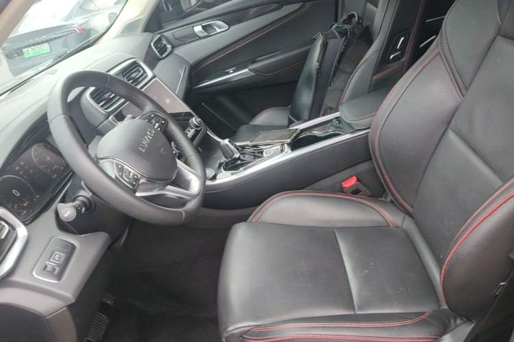 Used Lynk & Co 01 2019 2.0T Two-Wheel Drive Zhaopu Version China VI Standard Left Front Seat