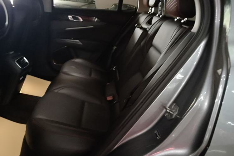 Used Lynk & Co 01 2019 2.0T Two-Wheel Drive Zhaopu Version China VI Standard Left Rear Seat
