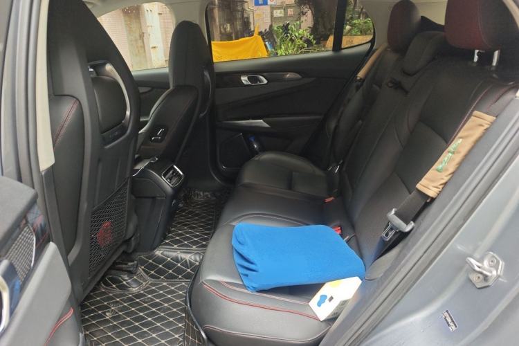 Used Lynk & Co 01 2019 2.0T Two-Wheel Drive Zhaopu Version China VI Standard Left Rear Seat