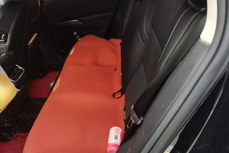 Used Lynk & Co 01 2019 2.0T Two-Wheel-Drive Pro Version China VI Standard Left Rear Seat