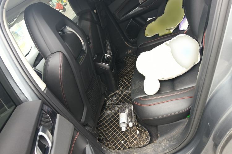 Used Lynk & Co 01 2019 2.0T Two-Wheel Drive Zhaopu Version China VI Standard Left Rear Seat