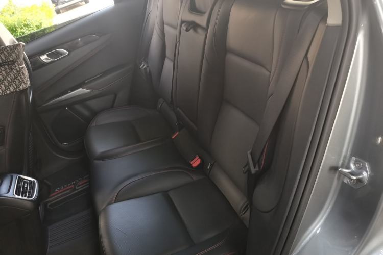 Used Lynk & Co 01 2019 2.0T Two-Wheel Drive Zhaopu Version China VI Standard Left Rear Seat