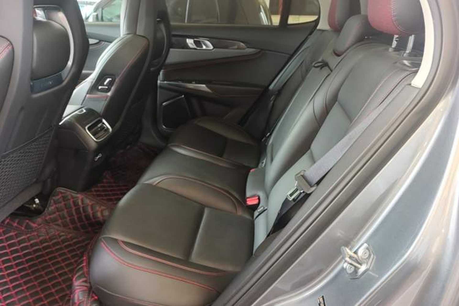Used Lynk & Co 01 2019 2.0T Two-Wheel Drive Zhaopu Version China VI Standard Left Rear Seat