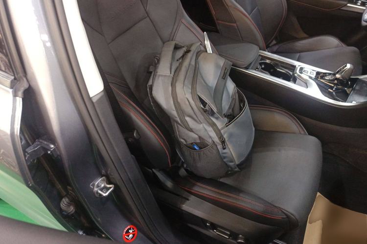 Used Lynk & Co 01 2019 2.0T Two-Wheel Drive Zhaopu Version China VI Standard Right Front Seat