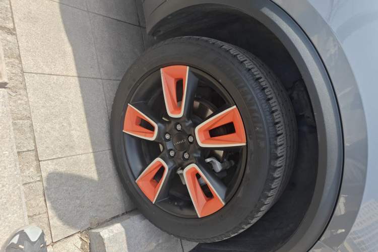 Used Lynk & Co 01 2019 2.0T Two-Wheel Drive Zhaopu Version China VI Standard Right Front Wheel Hub