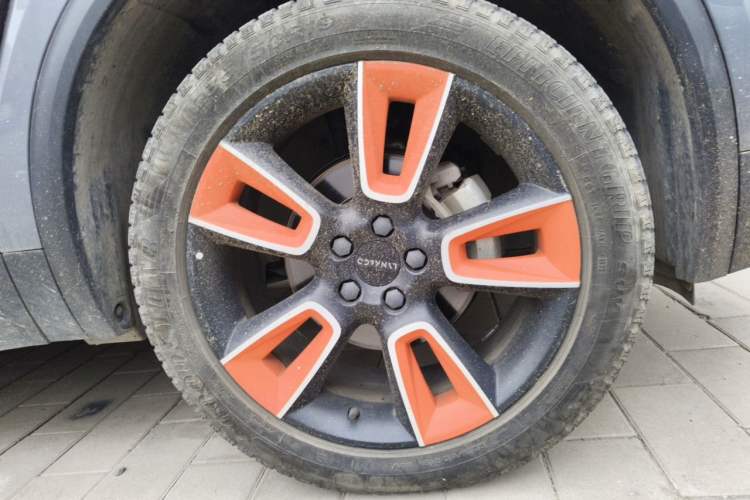 Used Lynk & Co 01 2019 2.0T Two-Wheel Drive Zhaopu Version China VI Standard Right Front Wheel Hub