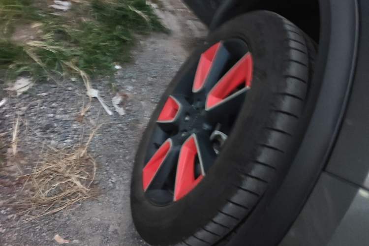 Used Lynk & Co 01 2019 2.0T Two-Wheel Drive Zhaopu Version China V Standard Right Front Wheel Hub
