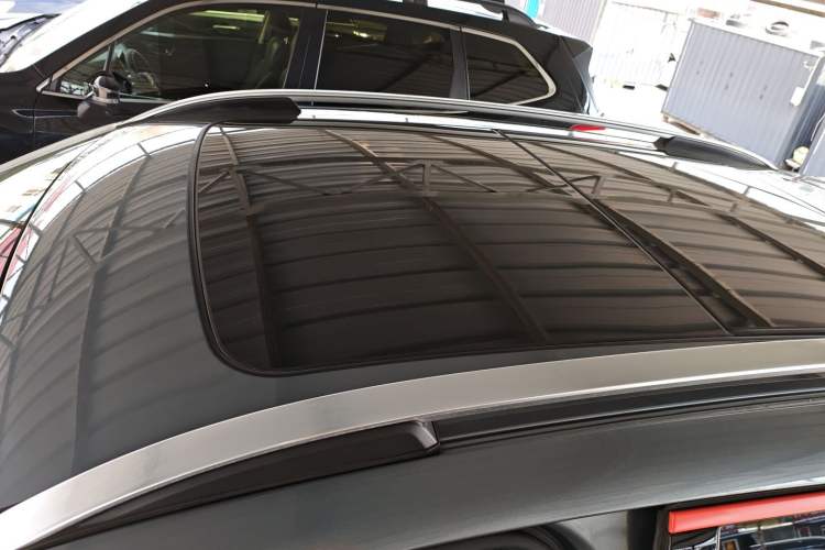 Used Lynk & Co 01 2019 2.0T Two-Wheel Drive Zhaopu Version China VI Standard Roof