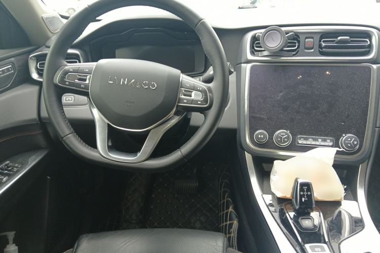 Used Lynk & Co 01 2019 2.0T Two-Wheel Drive Zhaopu Version China VI Standard Steering Wheel