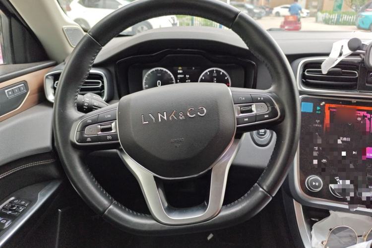 Used Lynk & Co 01 2019 2.0T Two-Wheel-Drive Pro Version China VI Standard Steering Wheel