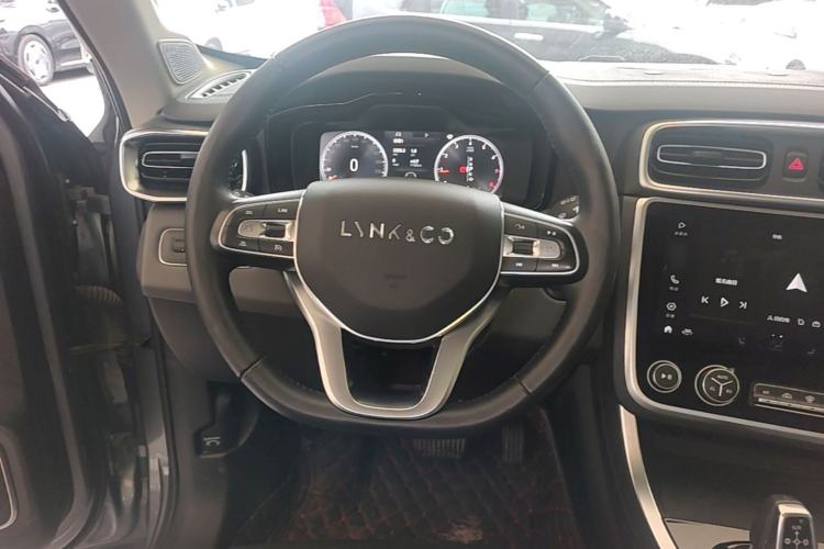 Used Lynk & Co 01 2019 2.0T Two-Wheel Drive Zhaopu Version China VI Standard Steering Wheel