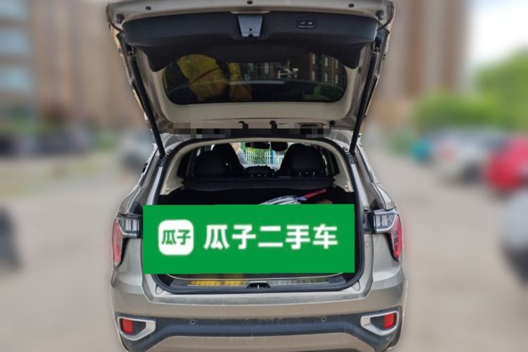 Used Lynk & Co 01 2019 2.0T Two-Wheel-Drive Pro Version China VI Standard Trunk