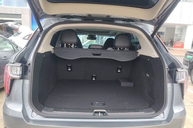 Used Lynk & Co 01 2019 2.0T Two-Wheel Drive Zhaopu Version China VI Standard Trunk