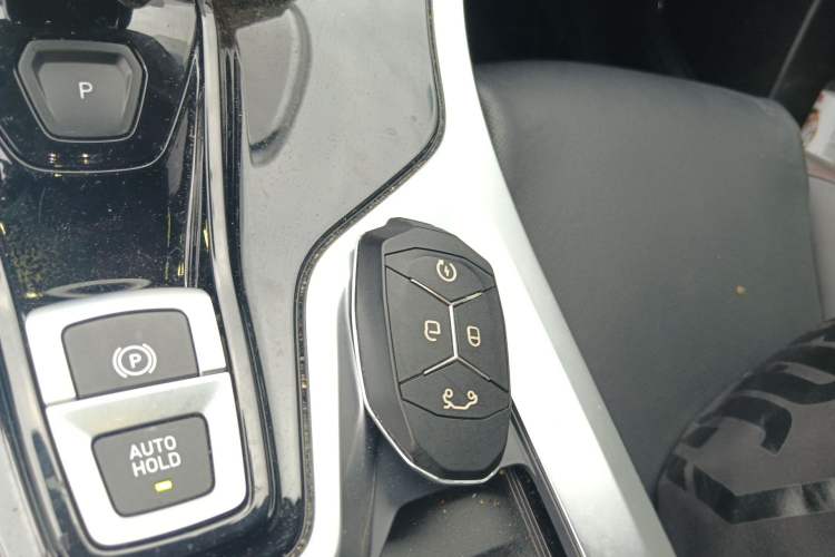 Used Lynk & Co 01 2019 2.0T Two-Wheel Drive Zhaopu Version China VI Standard Vehicle Key