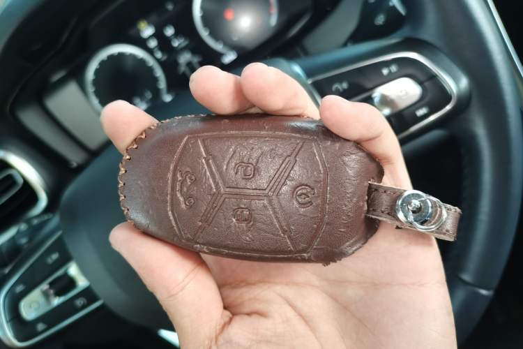 Used Lynk & Co 01 2019 2.0T Two-Wheel Drive Zhaopu Version China VI Standard Vehicle Key