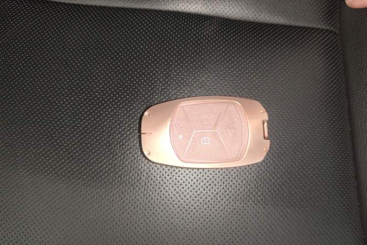 Used Lynk & Co 01 2019 2.0T Two-Wheel Drive Zhaopu Version China VI Standard Vehicle Key